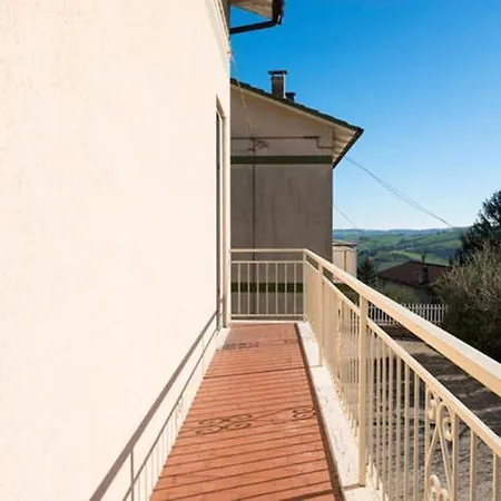 With 2 Bedrooms In With Balcony And Wifi 18 Km From The Beach * Monte San Pietrangeli