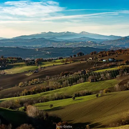 Apartamento With 2 Bedrooms In With Balcony And Wifi 18 Km From The Beach Monte San Pietrangeli